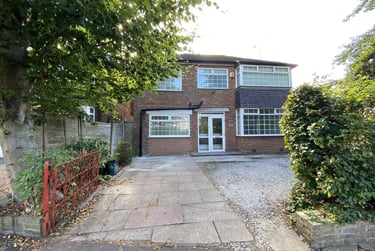 5 bed house, Park Range, Victoria Park, Manchester, M145HR - Image 1